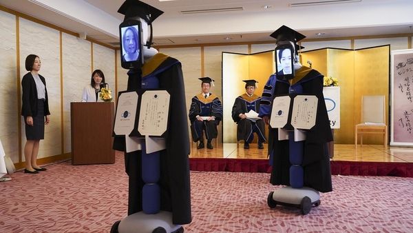 robot graduation