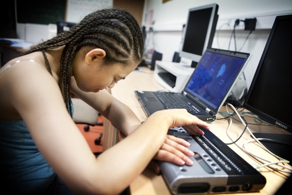 microsoft, apple, google, braille display